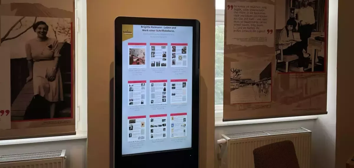 Touchscreen und Infopointlösung für die Brigitte Reimann Ausstellung im Museum Hoyerswerda